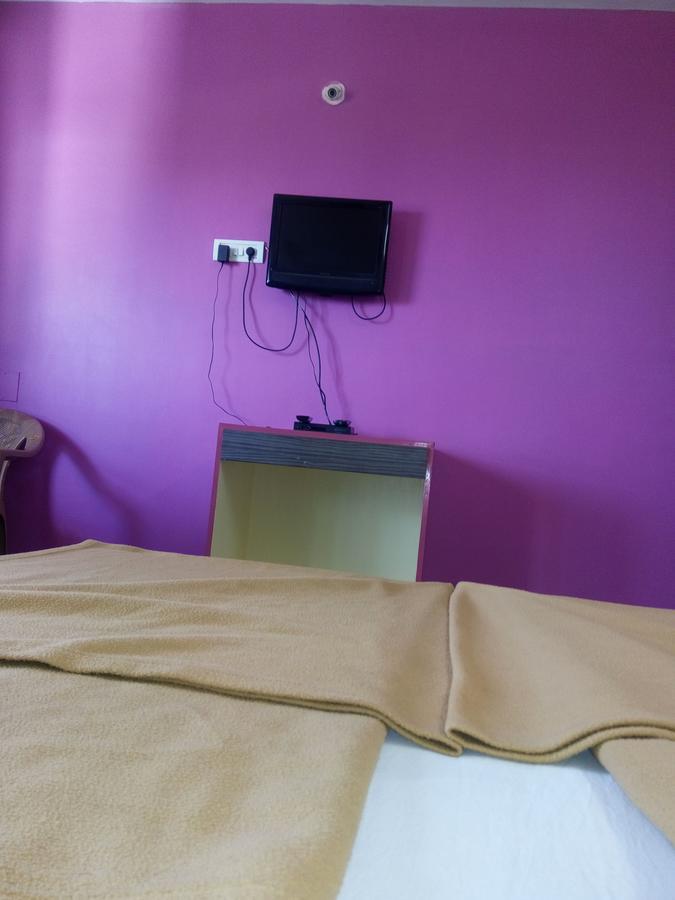Hotel Guruji Alibág Kültér fotó